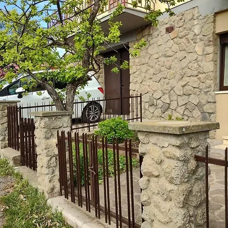 Apartment La Casina Di Nonna Giulia *